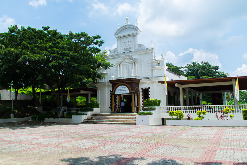 Monasterio de Tarlac - WanderGeneration