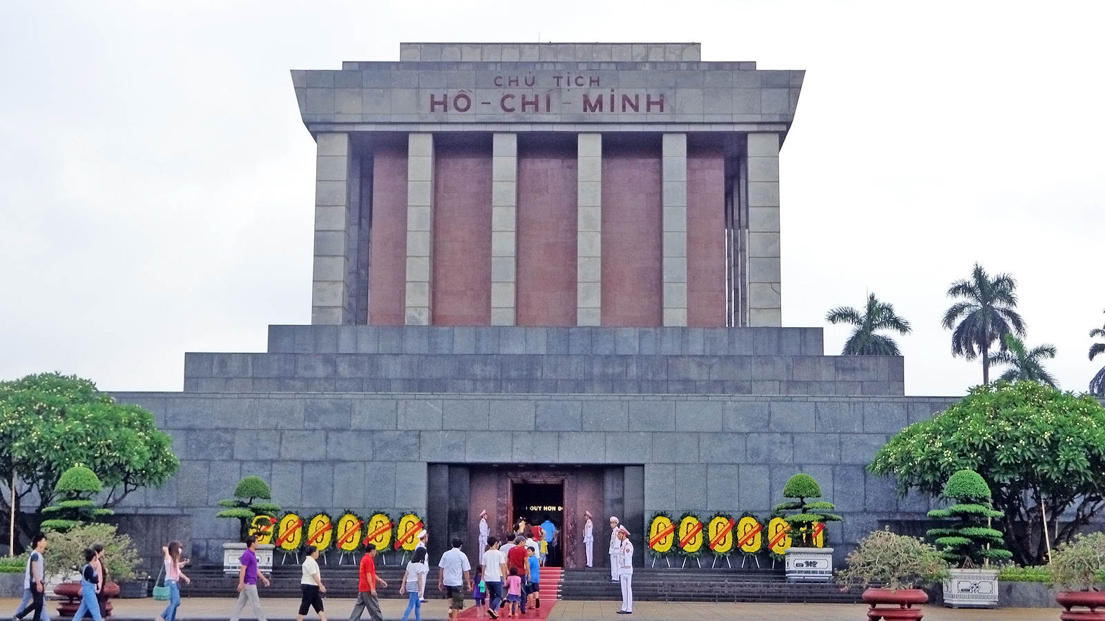 Ho Chi Minh Mausoleum - WanderGeneration